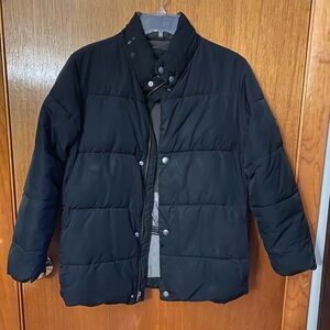 Gap puffer jacket. Gently worn. Great condition. Super warm.